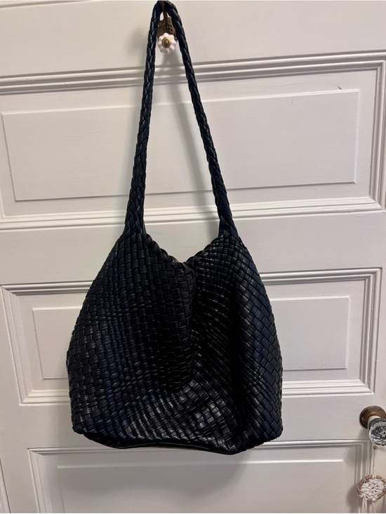 Anthropologie Handbags - Anthropologie black woven tote